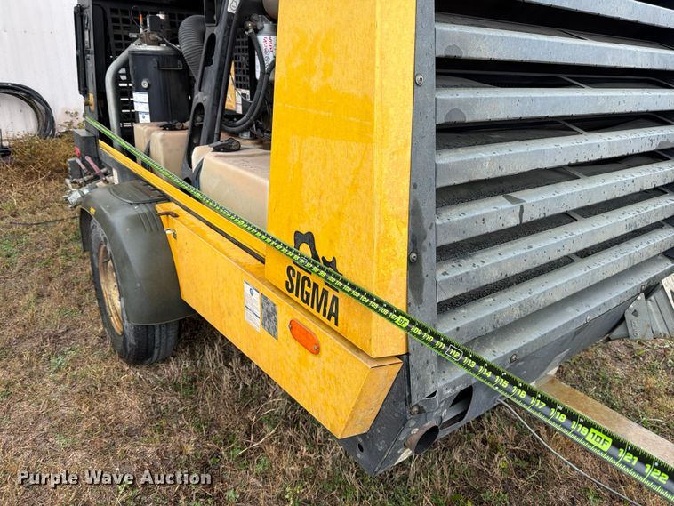 image for item DX5921 2015 Kaeser M114 air compressor