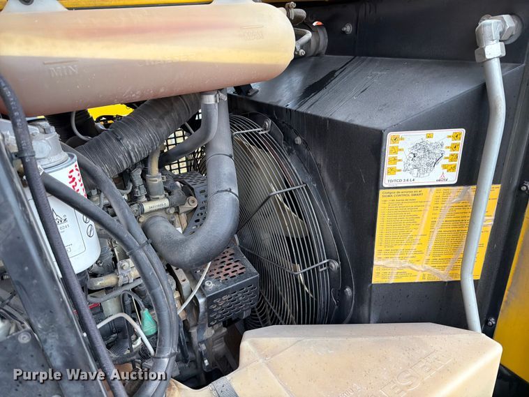 image for item DX5921 2015 Kaeser M114 air compressor