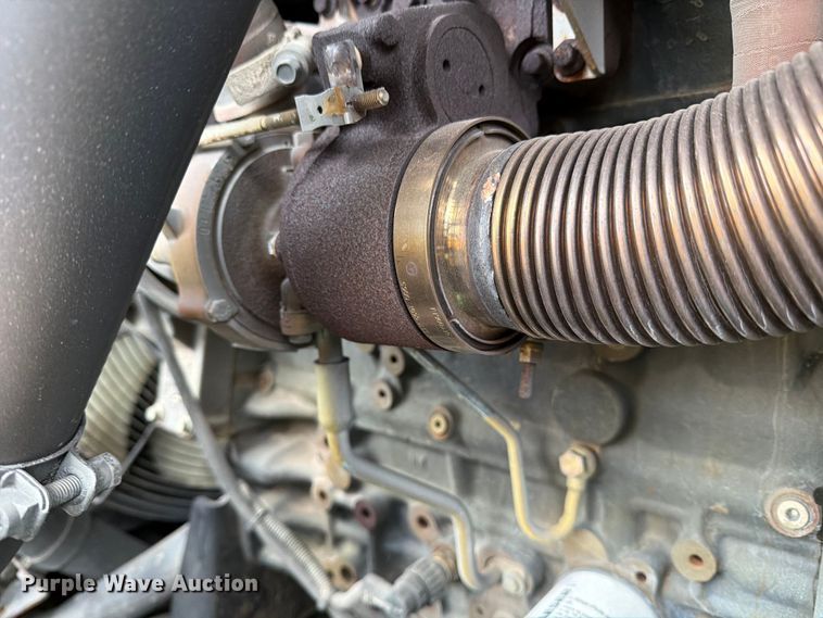 image for item DX5921 2015 Kaeser M114 air compressor