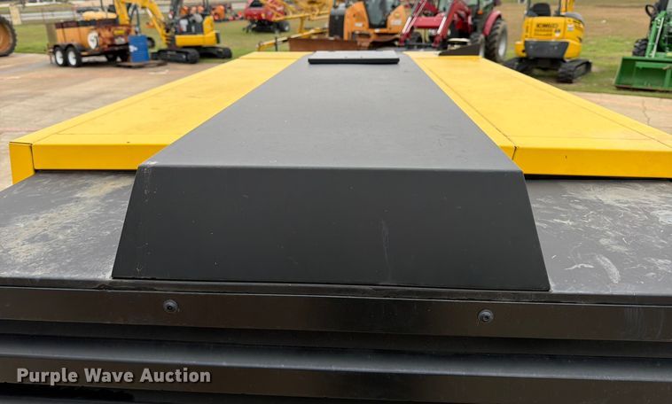 image for item DX5922 2022 Kaeser M118 air compressor