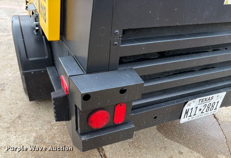 image for item DX5922 2022 Kaeser M118 air compressor