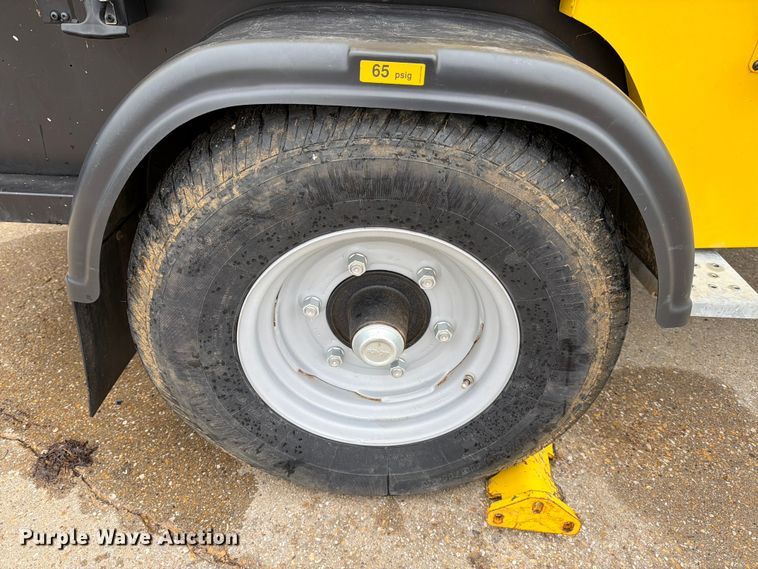 image for item DX5922 2022 Kaeser M118 air compressor