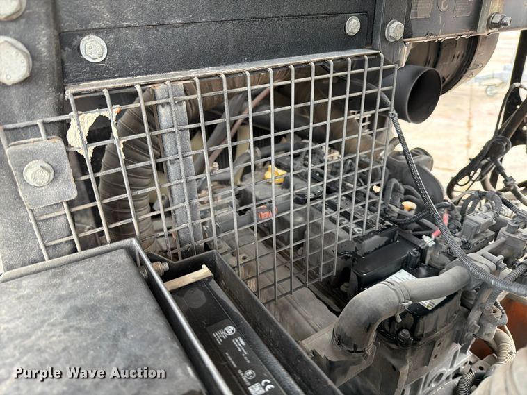 image for item DX5923 2022 Kaeser M118 air compressor