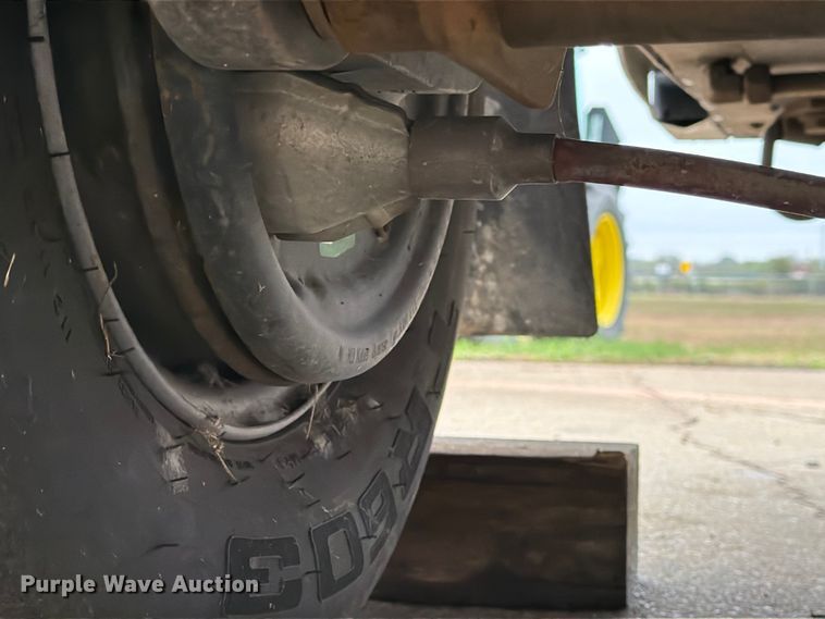 image for item DX5923 2022 Kaeser M118 air compressor