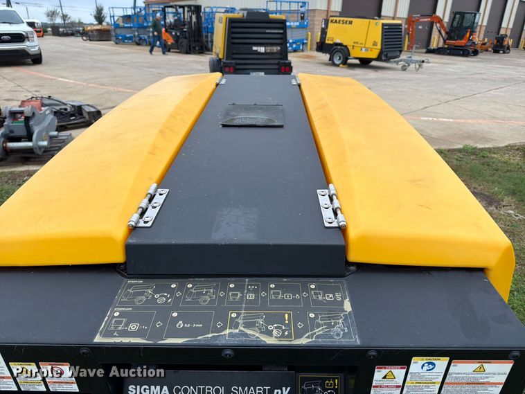 image for item DX5924 2022 Kaeser M55 air compressor