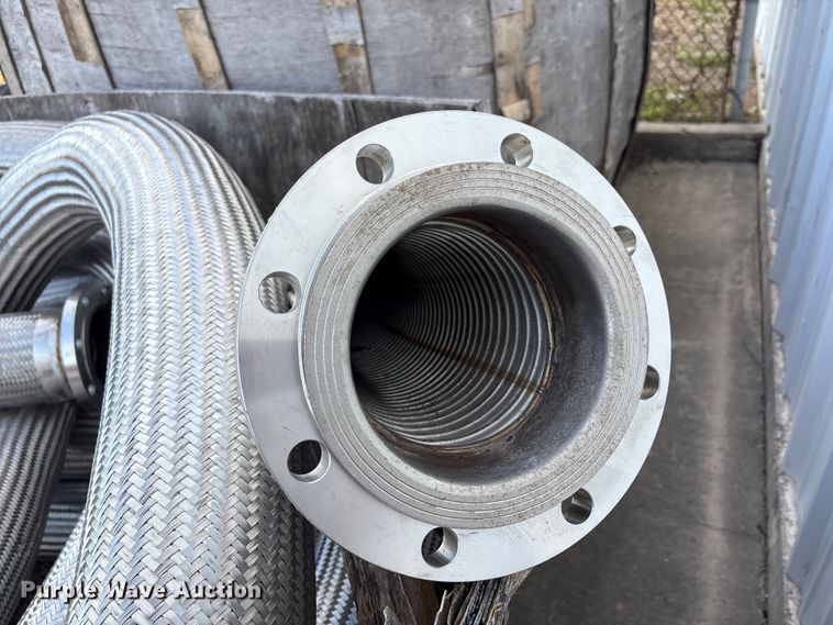 image for item DX5925 (22) braided hoses