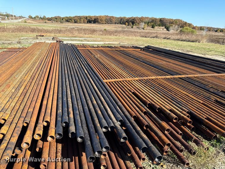 image for item DY8432 Approximately 350 joints of 2 3/8