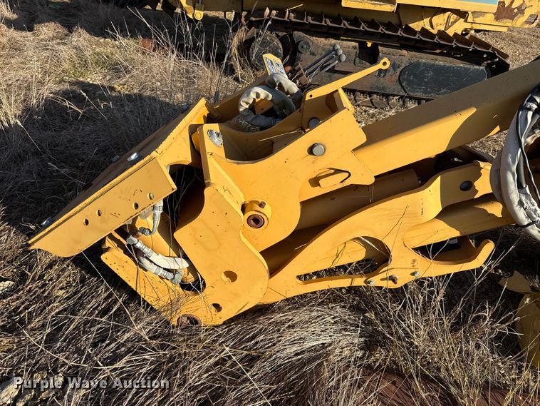 image for item DY8440 Case 28614 P85 vibratory plow