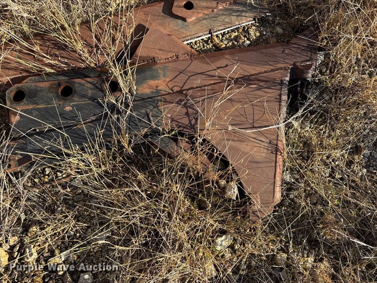 image for item DY8440 Case 28614 P85 vibratory plow