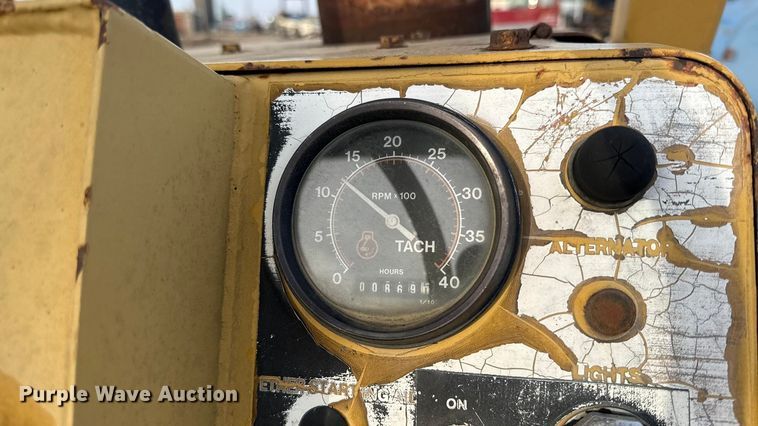 image for item DY8441 Vermeer Flextrak 75 trencher