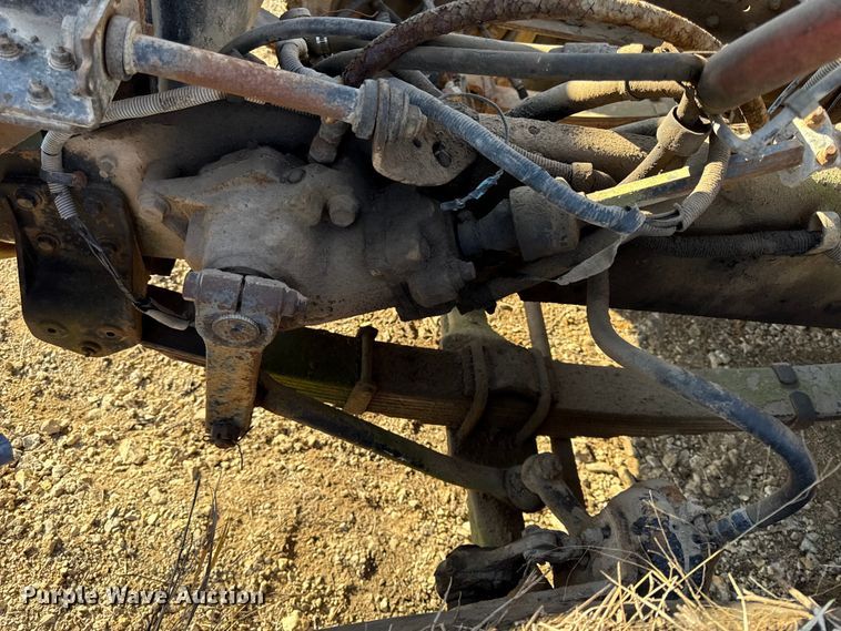 image for item DY8442 1982 International dump truck