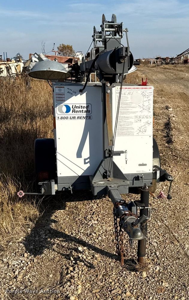 image for item DY8443 2012 Magnum MLT3060M light plant