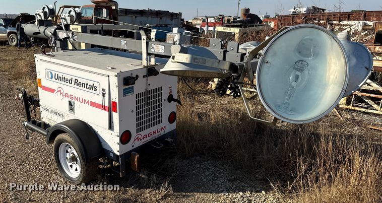 image for item DY8443 2012 Magnum MLT3060M light plant