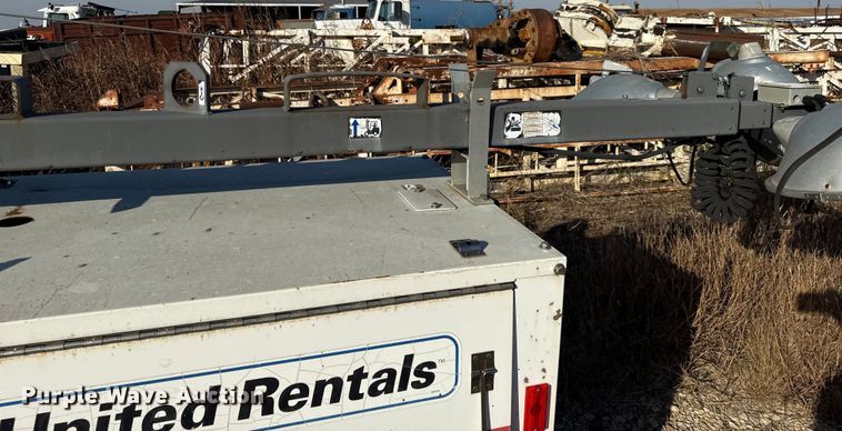 image for item DY8443 2012 Magnum MLT3060M light plant