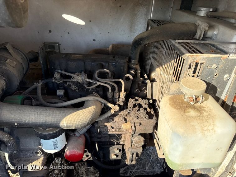 image for item DY8443 2012 Magnum MLT3060M light plant