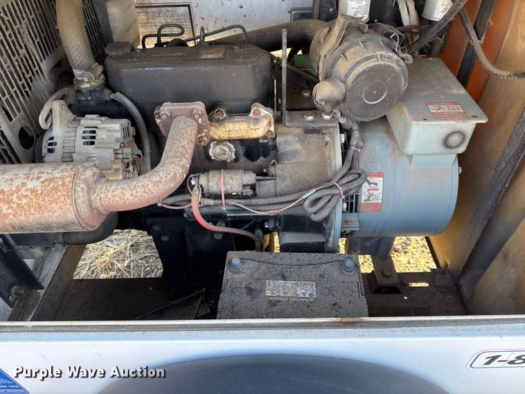 image for item DY8443 2012 Magnum MLT3060M light plant