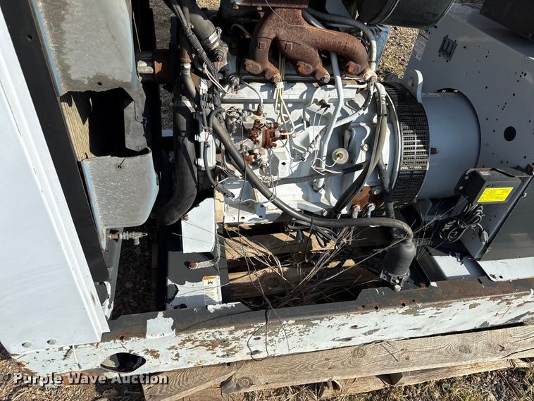 image for item DY8444 (3) Detroit Diesel Spectrum 80 generators 