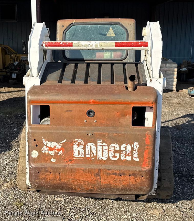 image for item DY8446 Bobcat T190 tracked skid steer loader