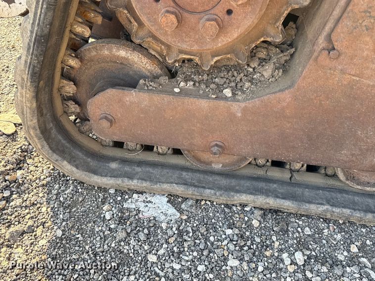 image for item DY8446 Bobcat T190 tracked skid steer loader