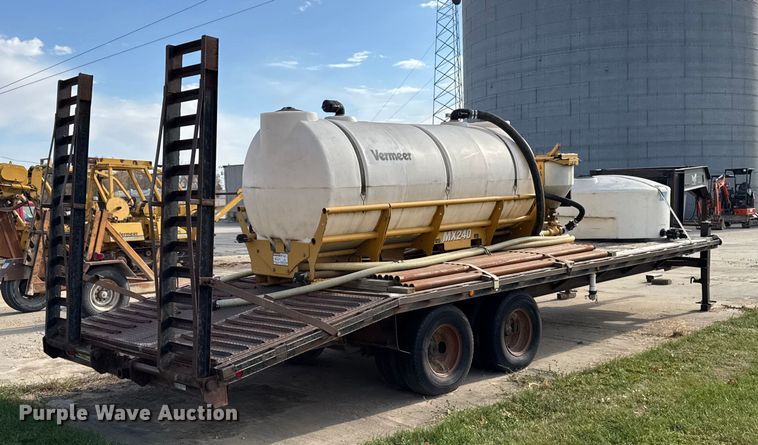 image for item EA2060 1997 Mustang F235-E equipment trailer with fluid mixing system
