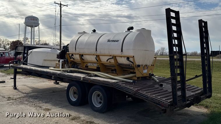 image for item EA2060 1997 Mustang F235-E equipment trailer with fluid mixing system