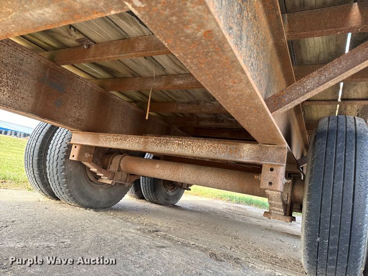 image for item EA2060 1997 Mustang F235-E equipment trailer with fluid mixing system