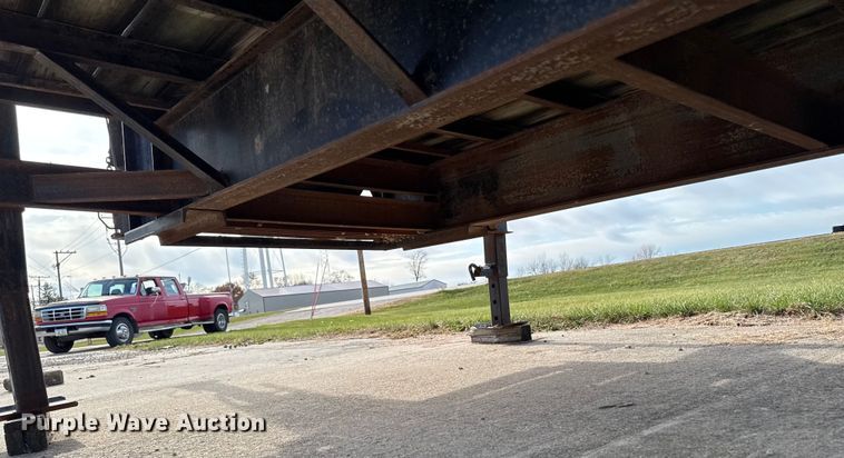 image for item EA2060 1997 Mustang F235-E equipment trailer with fluid mixing system