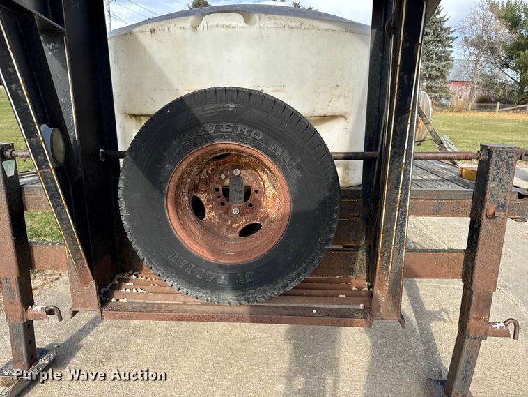 image for item EA2060 1997 Mustang F235-E equipment trailer with fluid mixing system