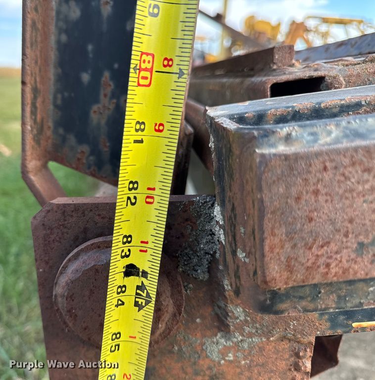 image for item EA2060 1997 Mustang F235-E equipment trailer with fluid mixing system