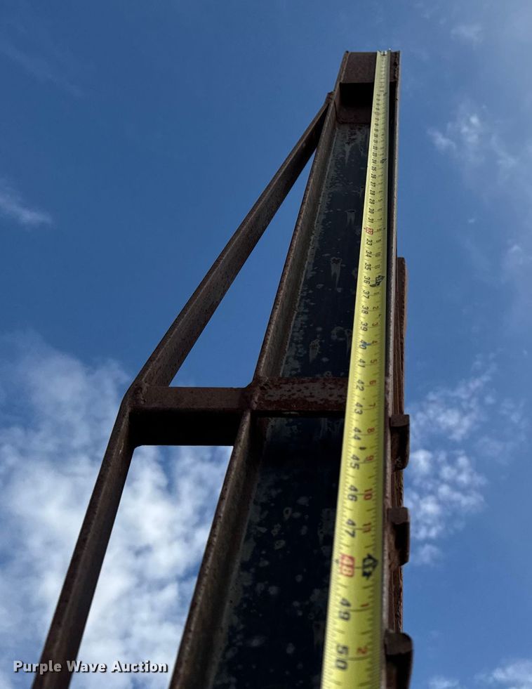 image for item EA2060 1997 Mustang F235-E equipment trailer with fluid mixing system