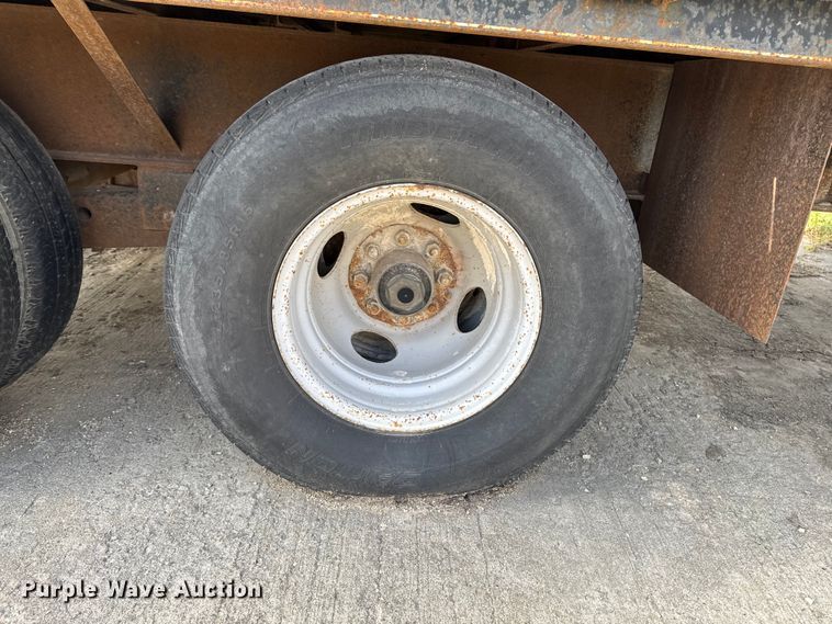 image for item EA2060 1997 Mustang F235-E equipment trailer with fluid mixing system