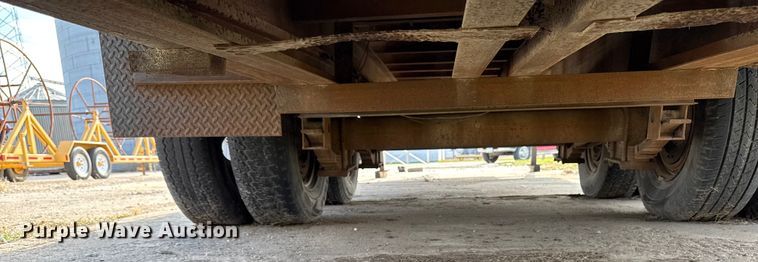 image for item EA2060 1997 Mustang F235-E equipment trailer with fluid mixing system