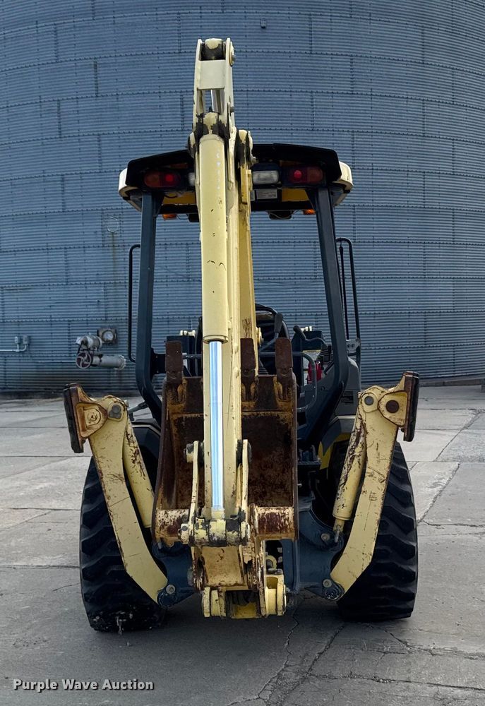 image for item EA2061 2007 Yanmar CBL40-LD backhoe