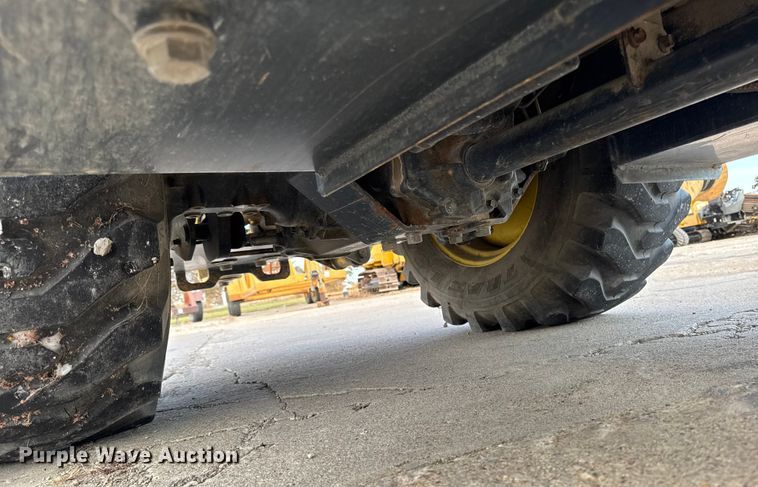 image for item EA2061 2007 Yanmar CBL40-LD backhoe