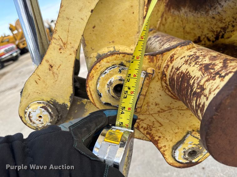 image for item EA2061 2007 Yanmar CBL40-LD backhoe