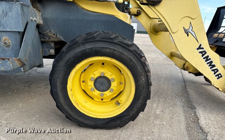 image for item EA2061 2007 Yanmar CBL40-LD backhoe