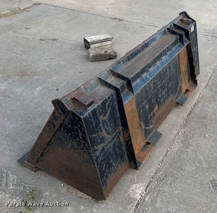 image for item EA2061 2007 Yanmar CBL40-LD backhoe