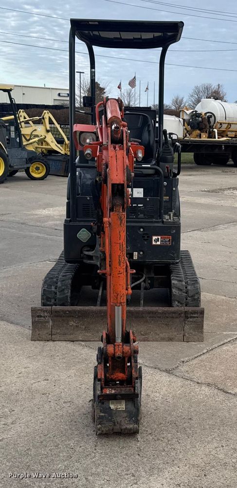 EXCAVADORA 2011 HITACHI ZX17U2