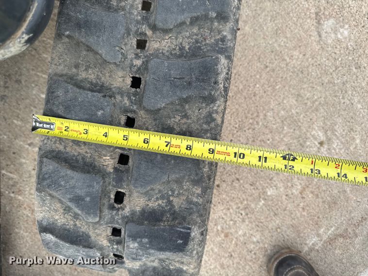 image for item EA2062 2011 Hitachi ZX17U-2 mini excavator