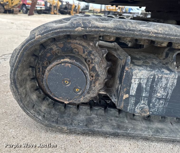 image for item EA2062 2011 Hitachi ZX17U-2 mini excavator