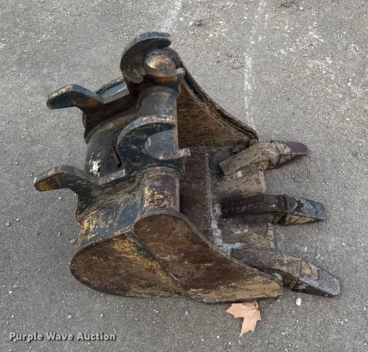 image for item EA2062 2011 Hitachi ZX17U-2 mini excavator