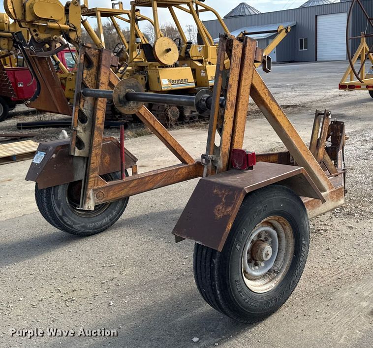 image for item EA2063 1982 Slabach 60 reel trailer