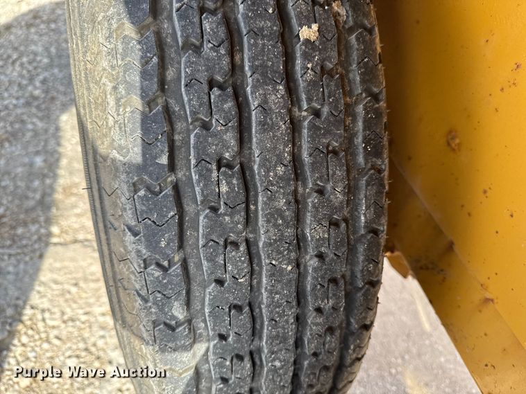 image for item EA2064 2012 Slabach MR100X3 wheeler reeler reel trailer