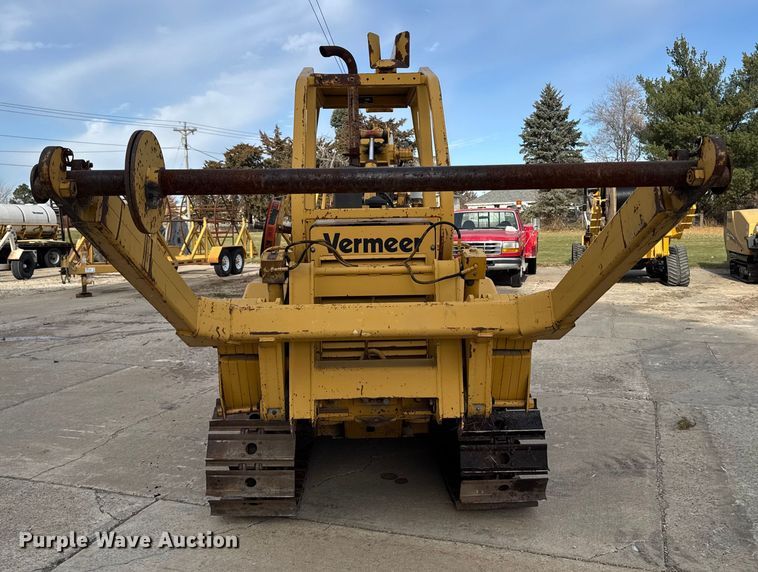 image for item EA2065 1996 Vermeer Flextrak FLX75 vibratory cable plow