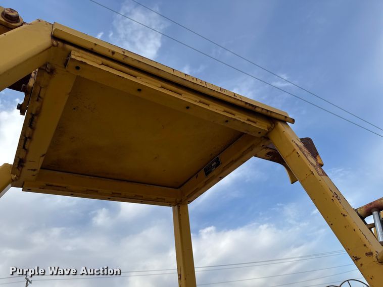 image for item EA2065 1996 Vermeer Flextrak FLX75 vibratory cable plow