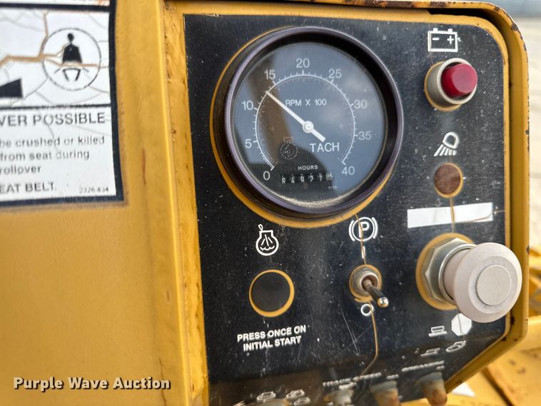 image for item EA2065 1996 Vermeer Flextrak FLX75 vibratory cable plow