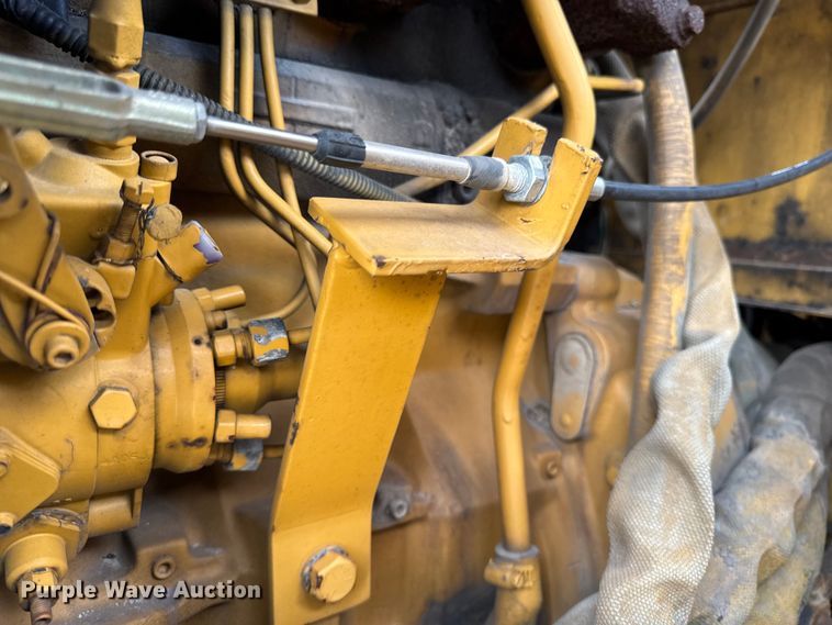 image for item EA2065 1996 Vermeer Flextrak FLX75 vibratory cable plow