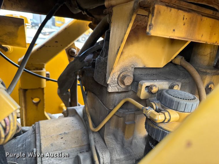 image for item EA2065 1996 Vermeer Flextrak FLX75 vibratory cable plow