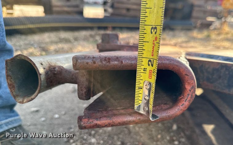 image for item EA2065 1996 Vermeer Flextrak FLX75 vibratory cable plow