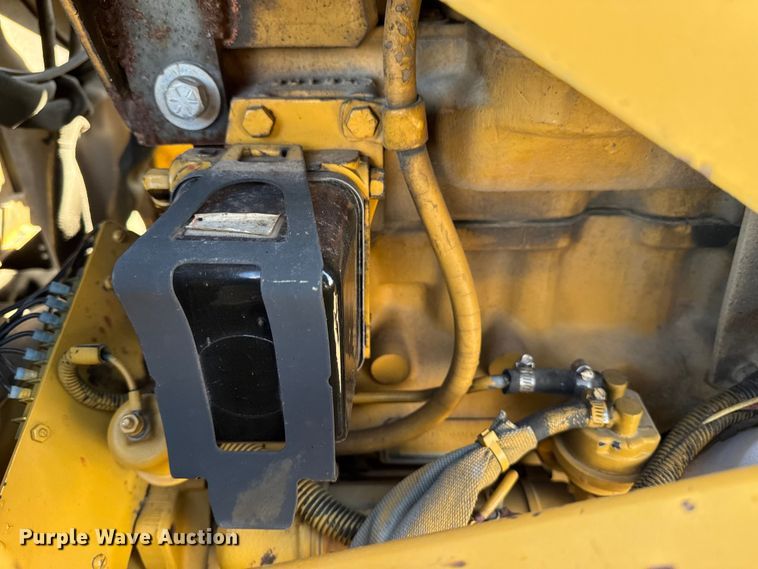 image for item EA2066 1994 Vermeer Flextrak FLX75 vibratory cable plow